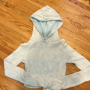 Cotton Citizen light blue white tie dye waffle cropped hoodie size small
